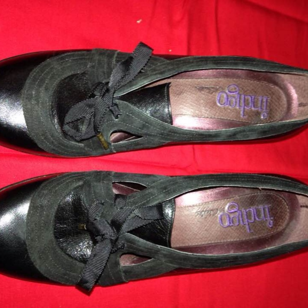 Clarks indigo 9.5